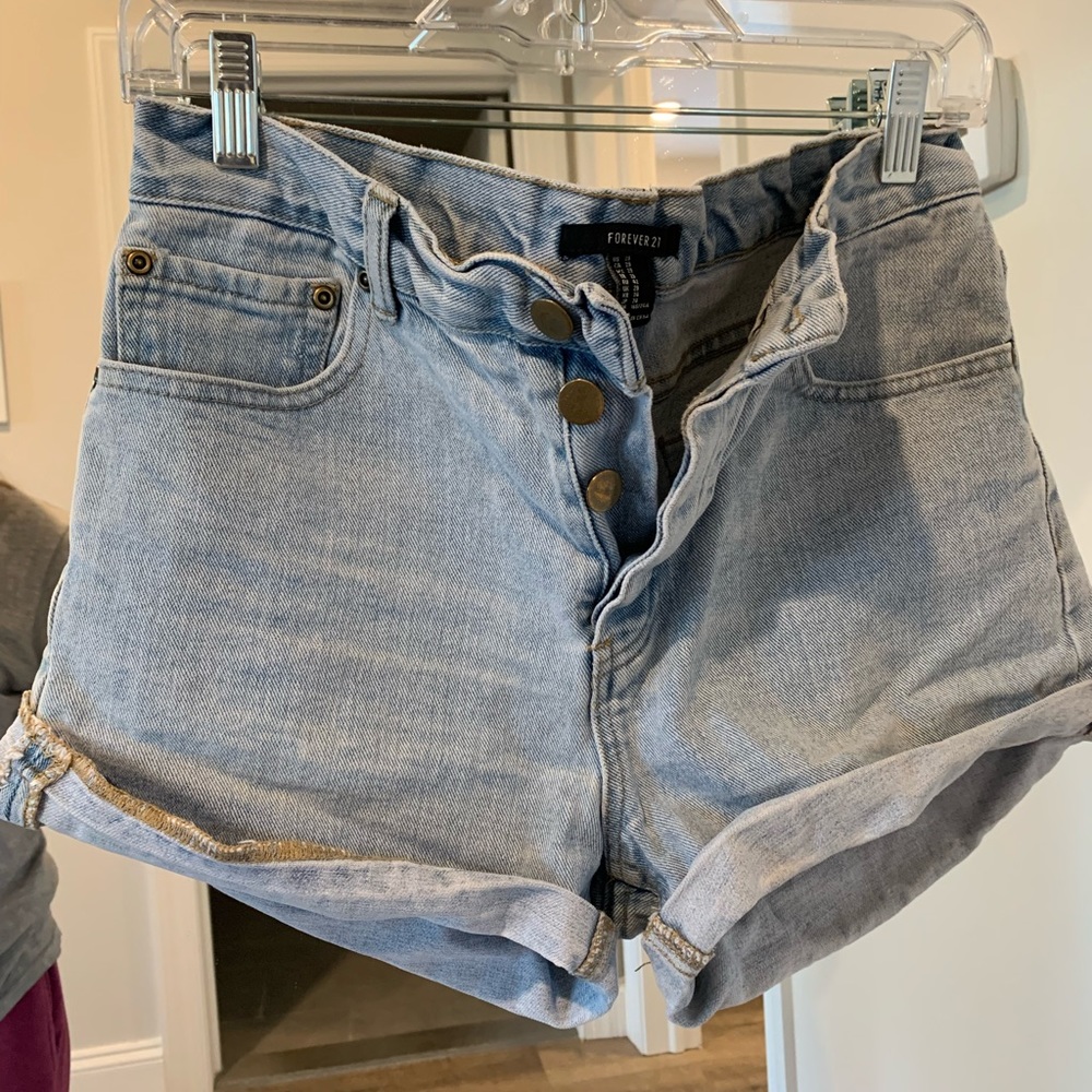 Forever21 Button Up High Waisted Light Wash Jean Shorts, Size 29